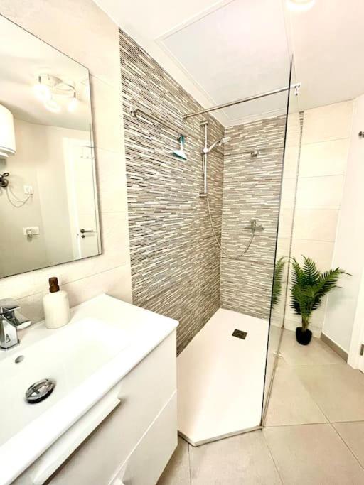 La Cabanana - Apartment W Pool And High-Speed Wifi Коральео Экстерьер фото